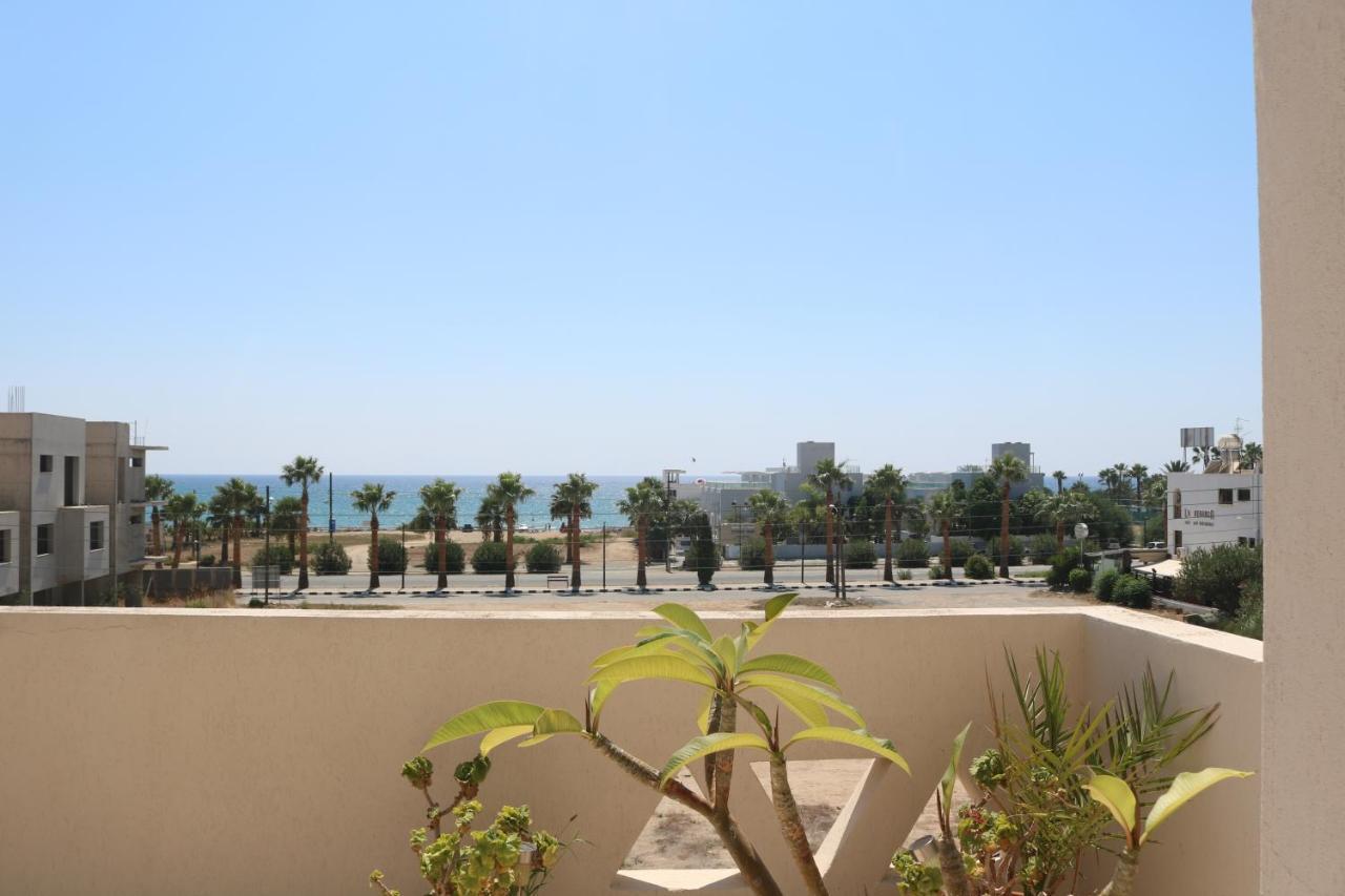 Ria Beach Sea View Apartment Pyla Exterior photo